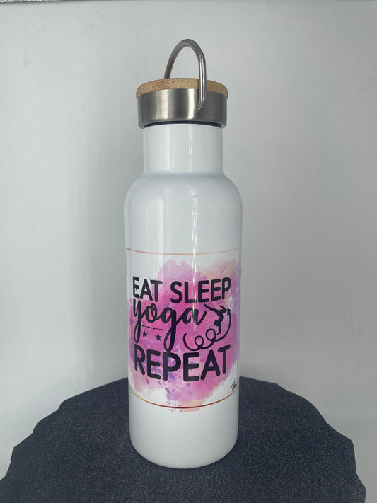 Eat sleep Yoga Repeat Edelstahl Bambus Thermoflasche 500 ml doppelwandig absolut dicht personalisiert