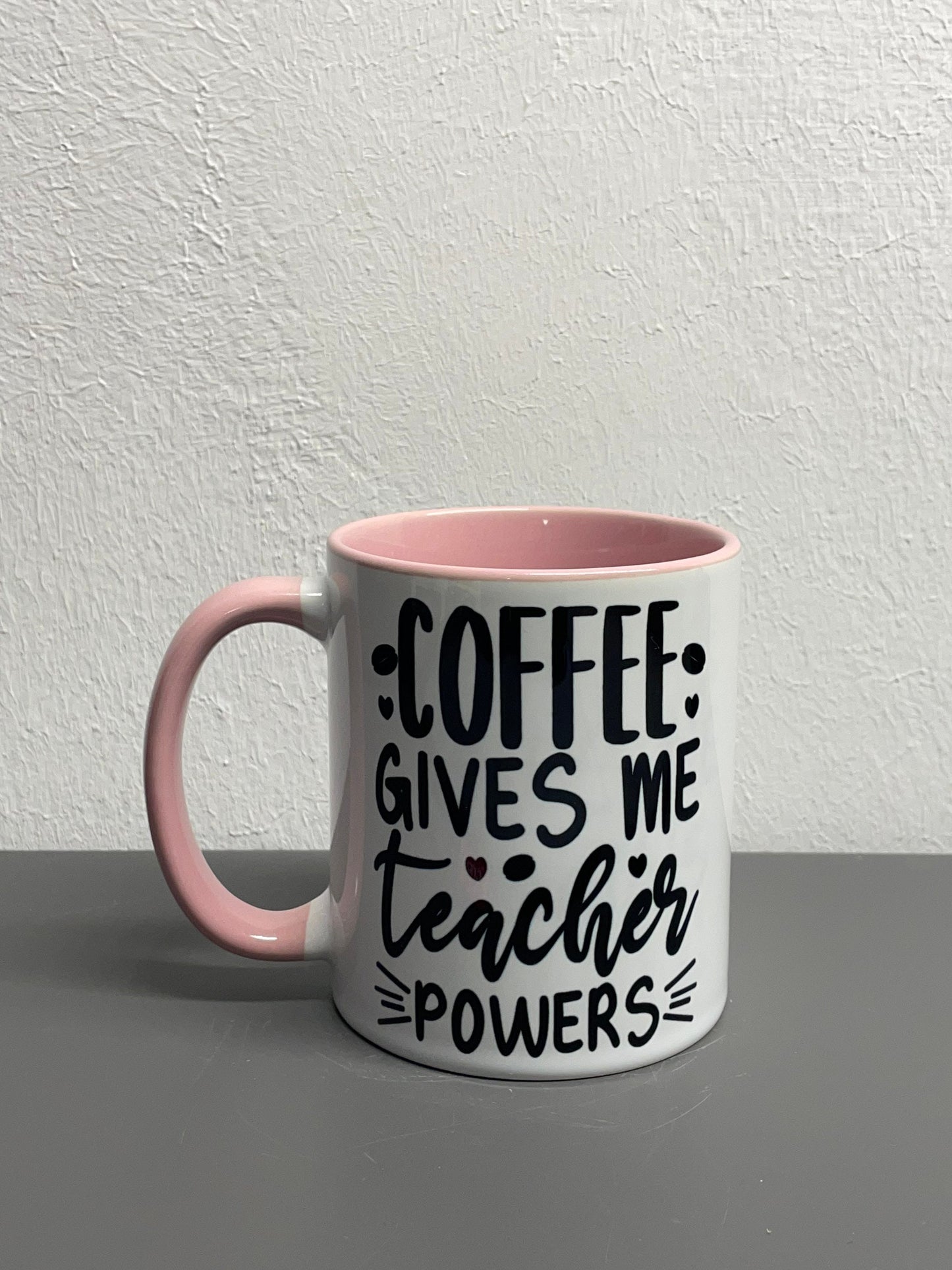 Lehrer Kaffeetasse Coffee gives me teacher power - individualisierbar mit Namen oder Botschaft personalisiert in 8 Farben erhältlich