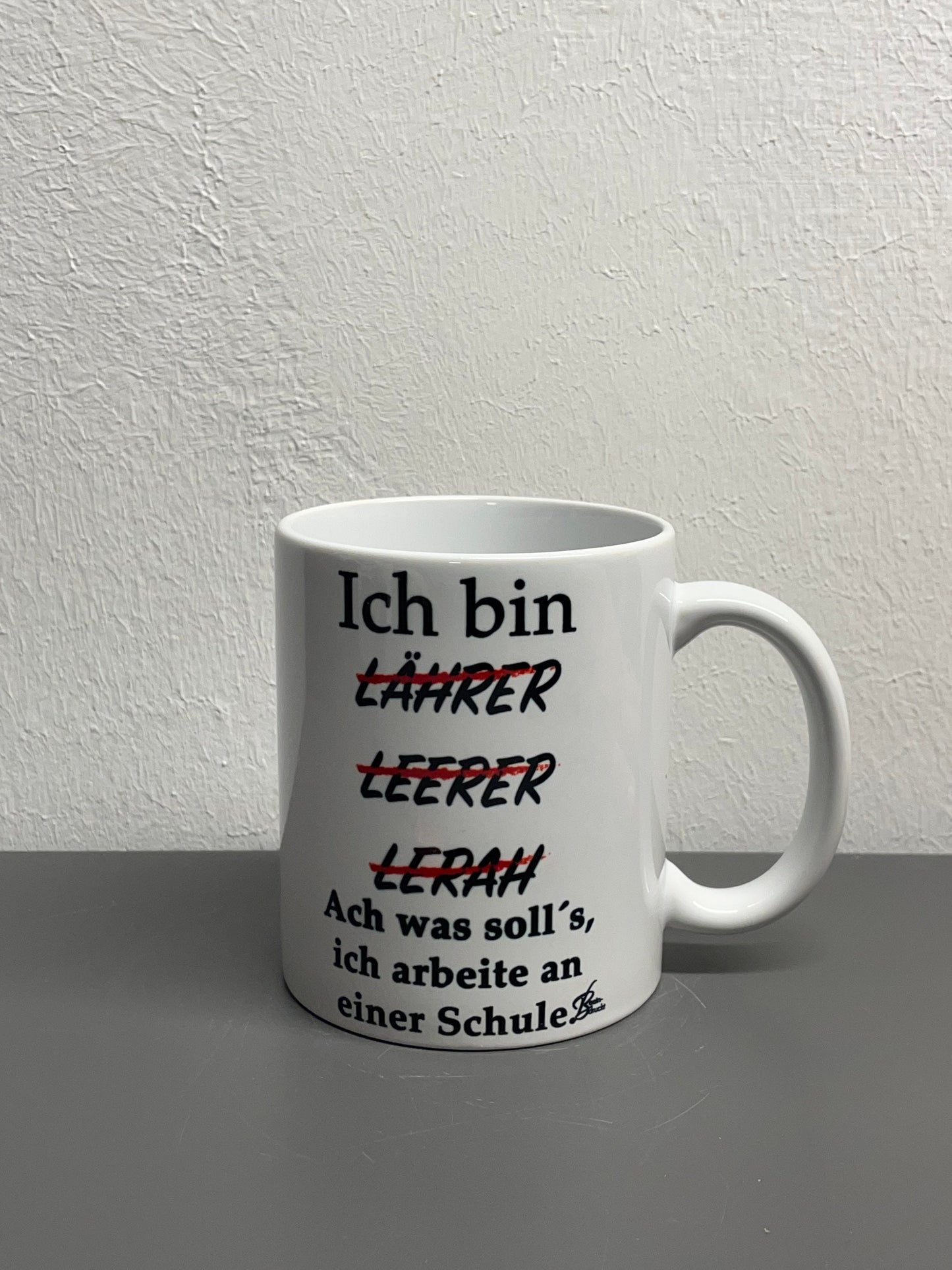 Lehrer Kaffeetasse Ich bin Lehrer - individualisierbar mit Namen oder Botschaft personalisiert in 7 Farben erhältlich