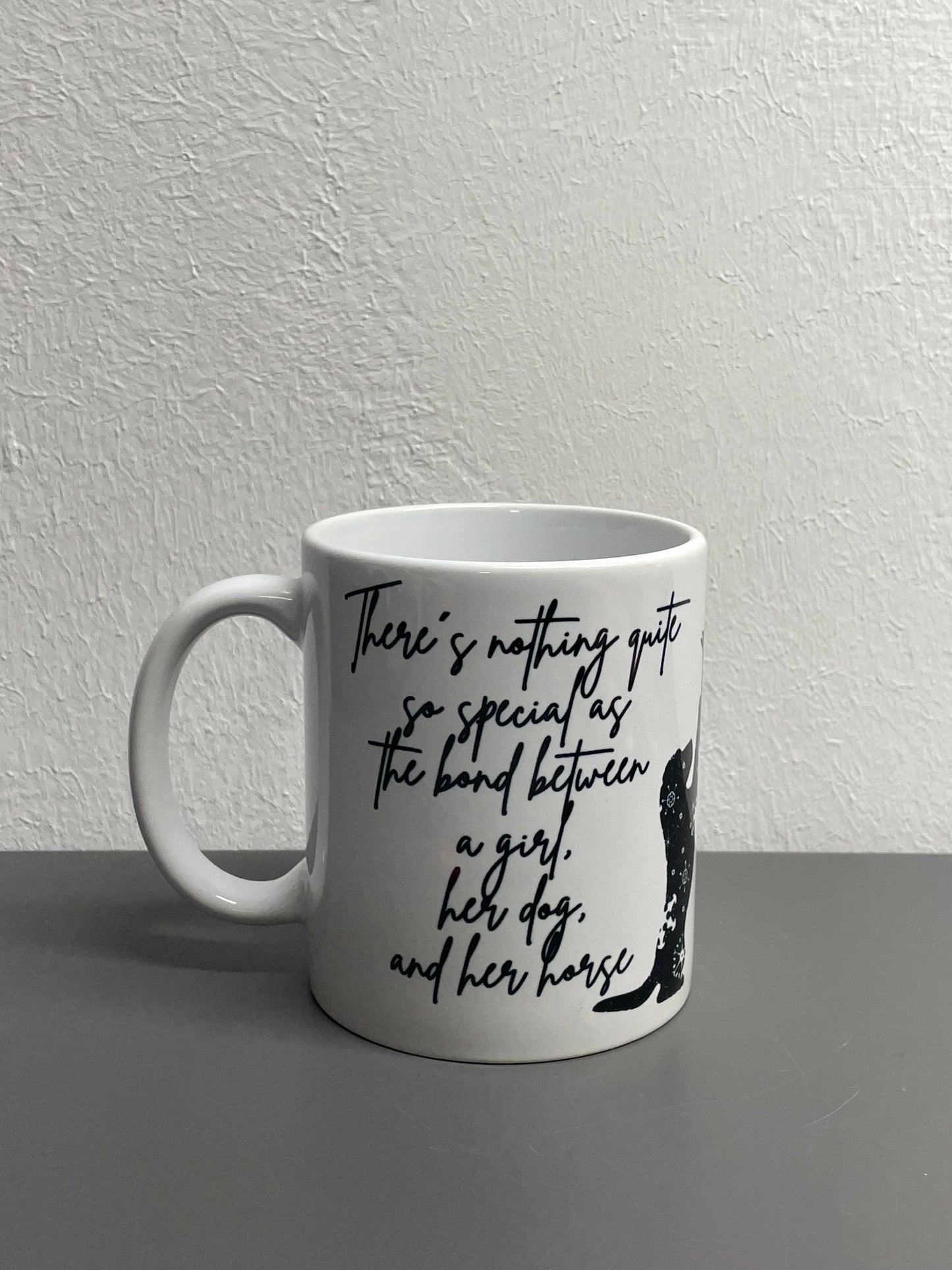 Pferde Kaffeetasse Dog and Horse - individualisierbar mit Namen oder Botschaft personalisiert in 7 Farben erhältlich